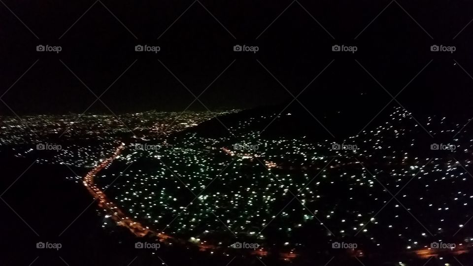 city lights. el Salvador at night