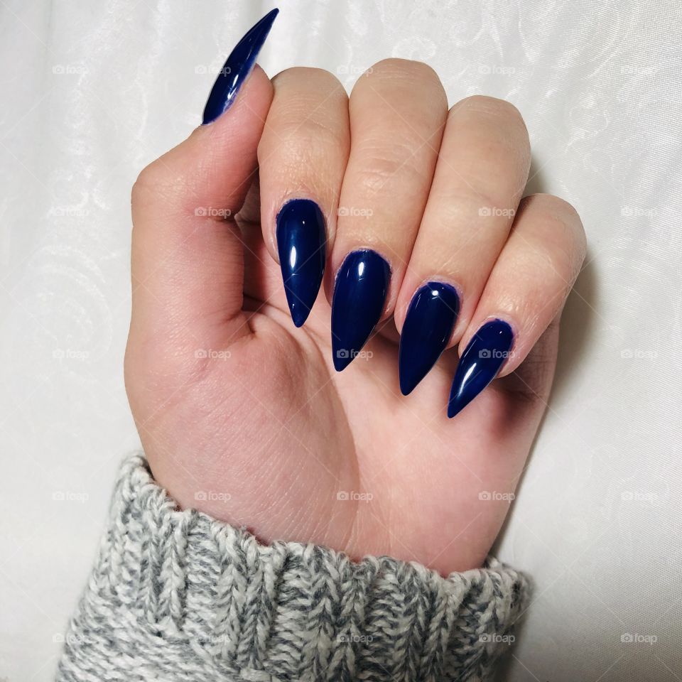 Dark Blue Stiletto Nails 