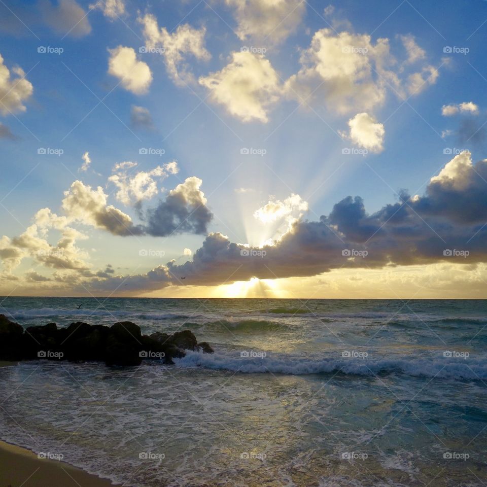 The vacation begin, sunrise in Miami Beach