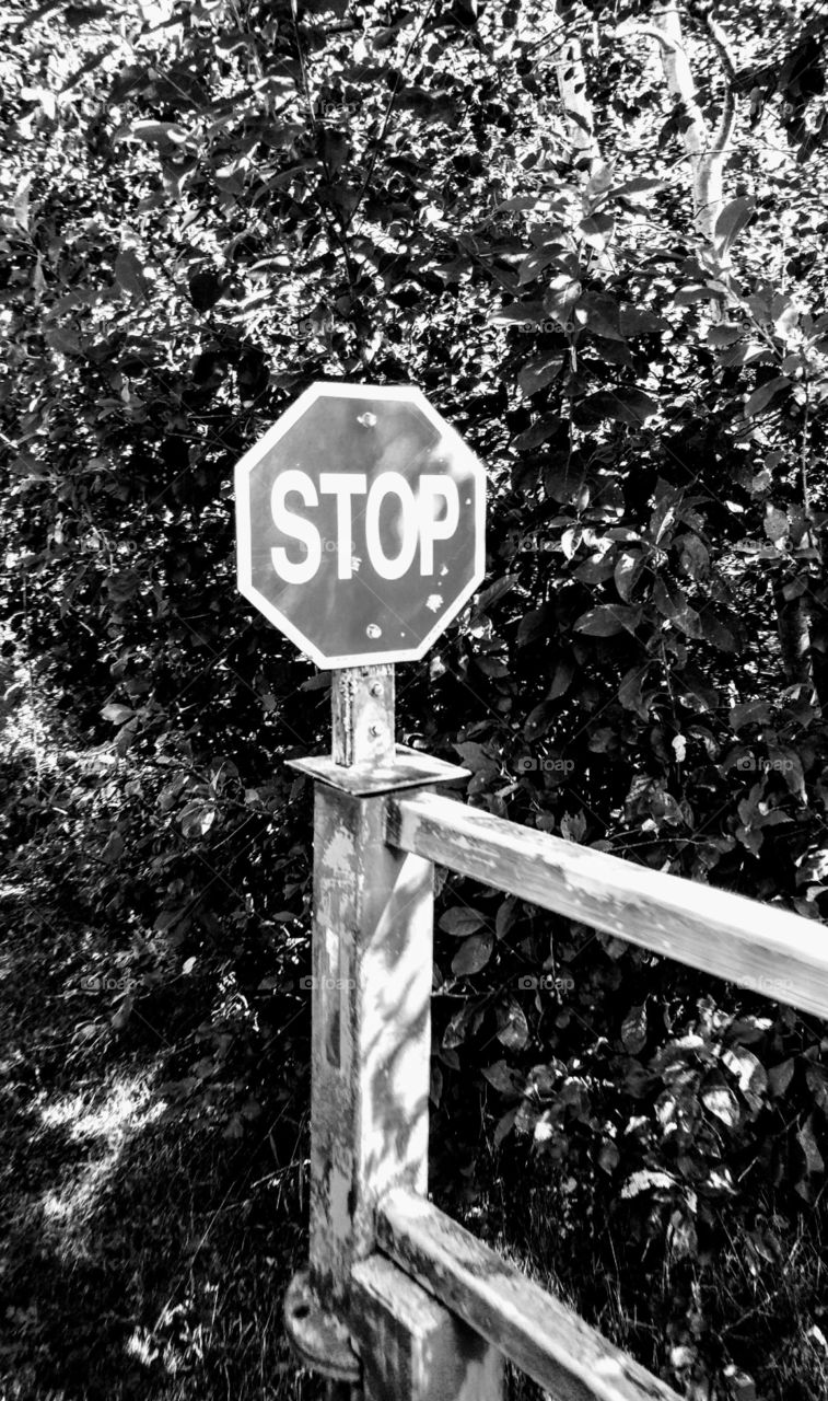 Stop!!
