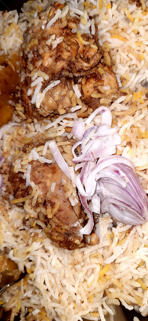 Biryani an evergreen classic, really needs no introduction.It's aromatic, it's heavenly and one of the most loved delicacies not just in India but across the globe.One of the best selling street foods across India.