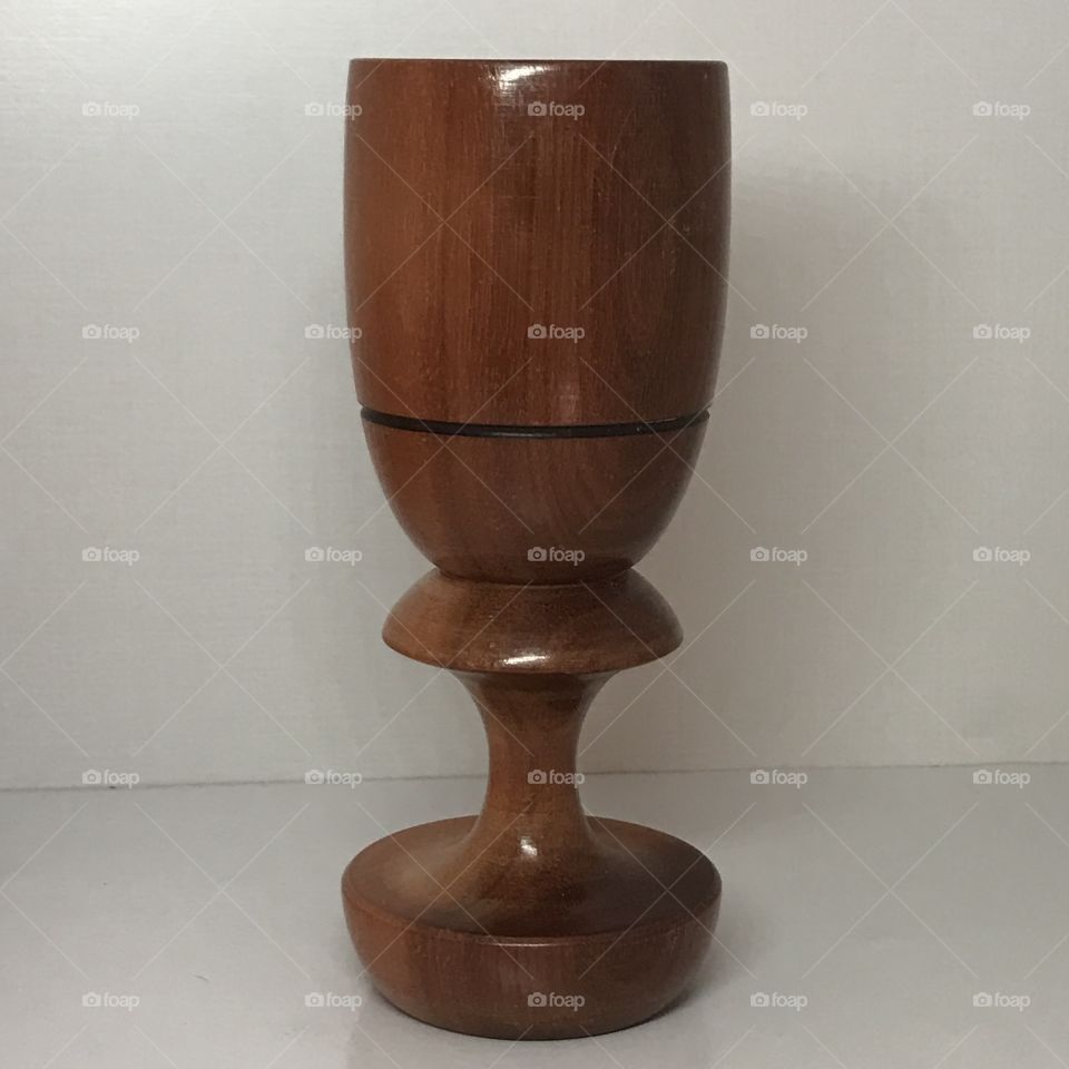 Taça de madeira linda 