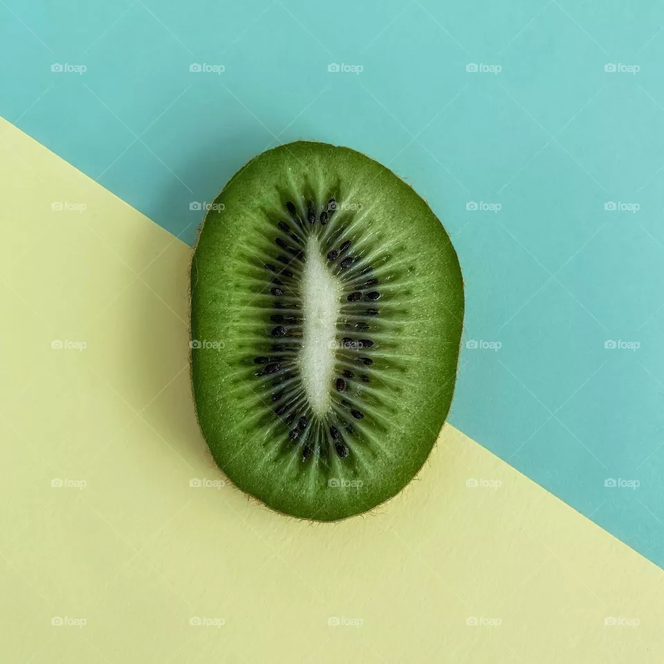 Kiwi on yellow and blue