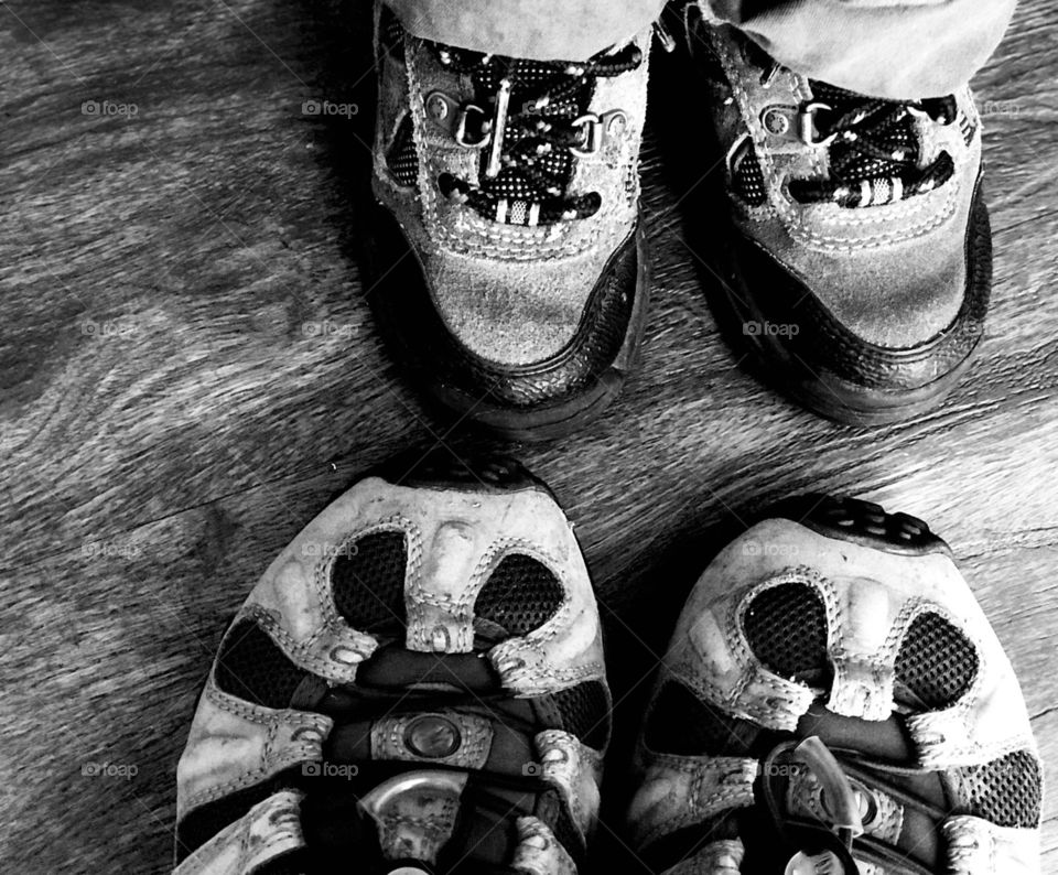 Ready to hike with you little feet 