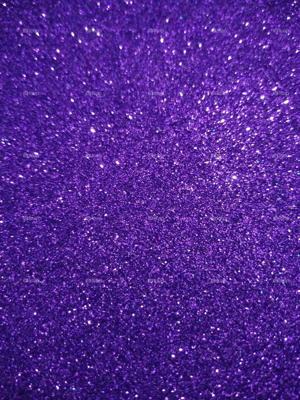violet glitters