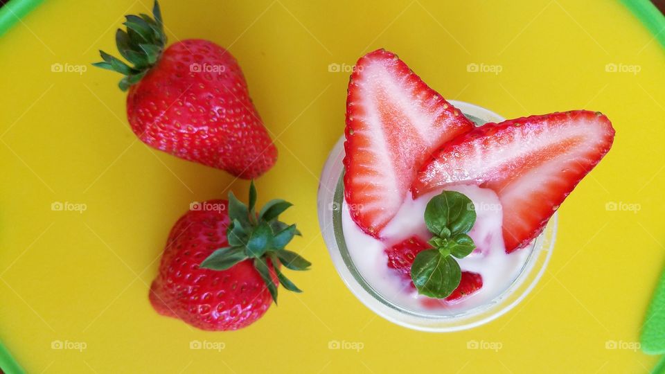 Strawberry smoothie