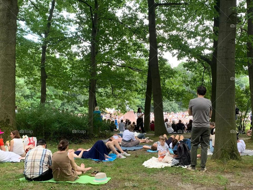 In the hometown of musical poet Chopin, people come to Wazinki Park every weekend to sit or lie in front of the bronze bust of Chopin. Listen to the music of Chopin performed by pianists from around the world.