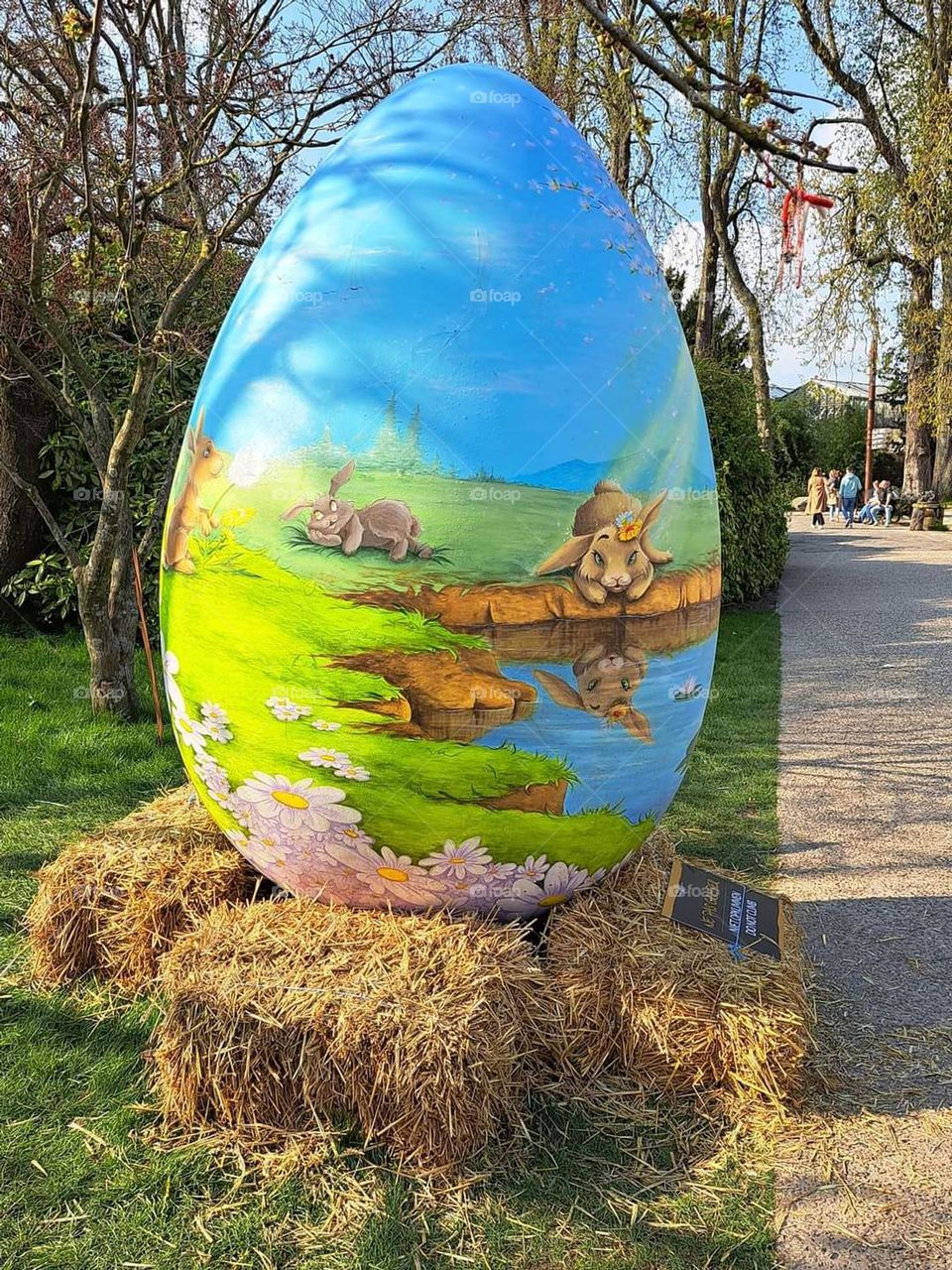 Easter party, giant eggs