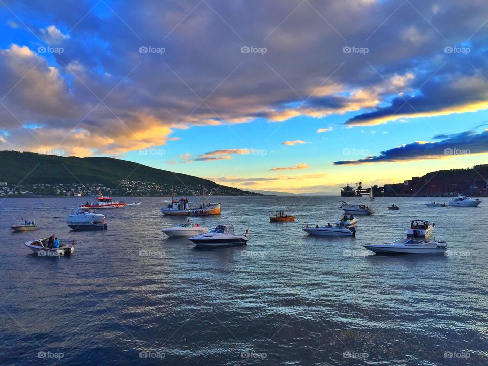 Small boats at huge ocean