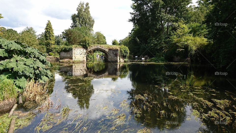 Warwick castle river