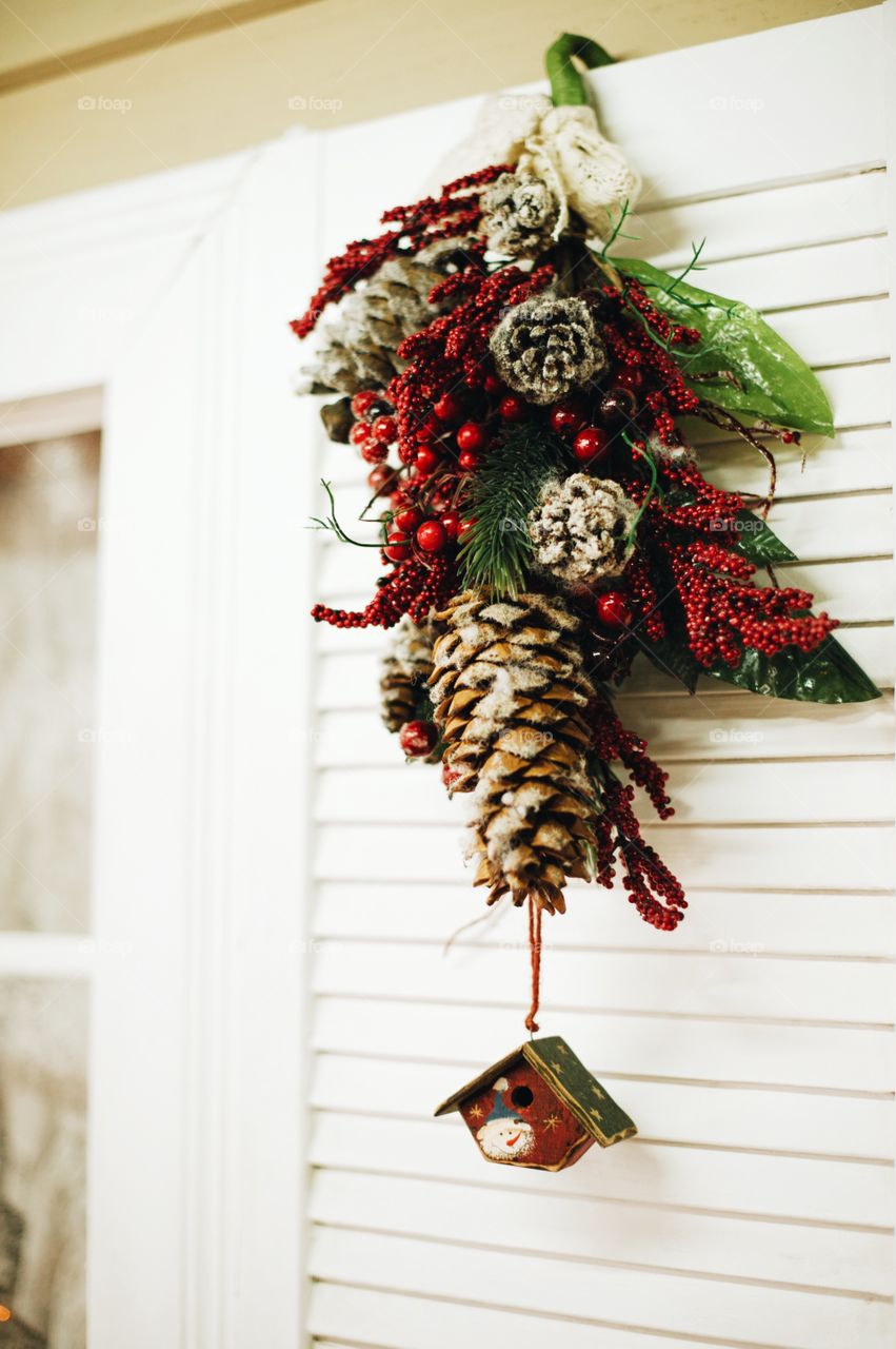 holiday, holiday resort, holidaying, holiday spirit, holidays seasons, holiday decor, winter holiday, christmas holidays, usa holiday, holidays, holidays seasons, summer holidays, winter holidays, going on holidays, family holidays, people on holidays, perfect holidays, christmas holidays, autumn holidays, christmas, xmas, christmas tree, nostalgic christmas, classic christmas tree, child christmas, christmas new york, winter sport, winter season, winter sports, winter landscape,