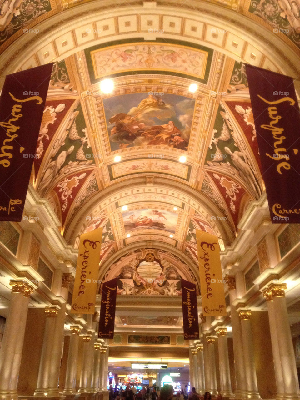 art casino lasvegas ceiling by mphotos