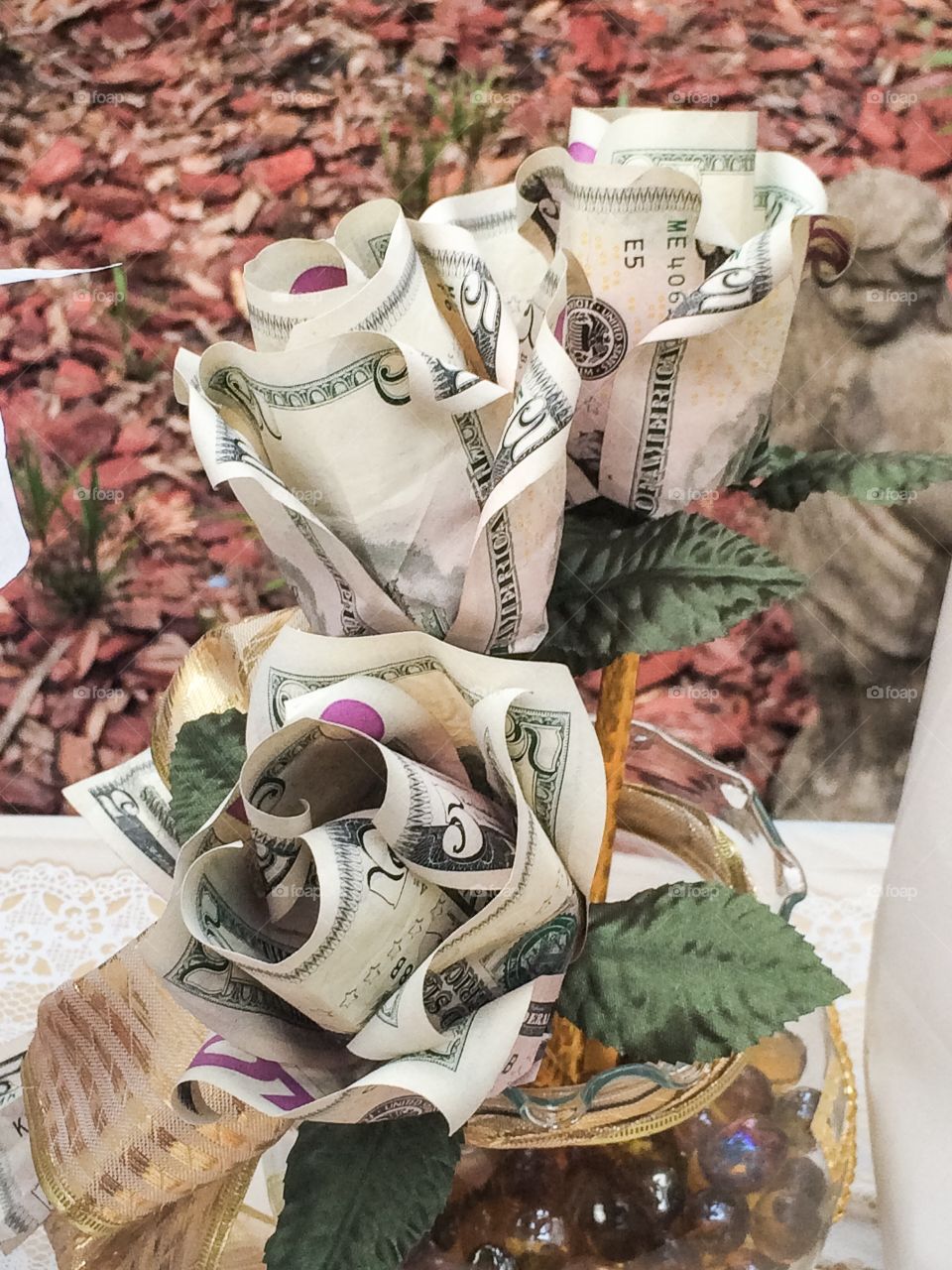 Rose shaped money 