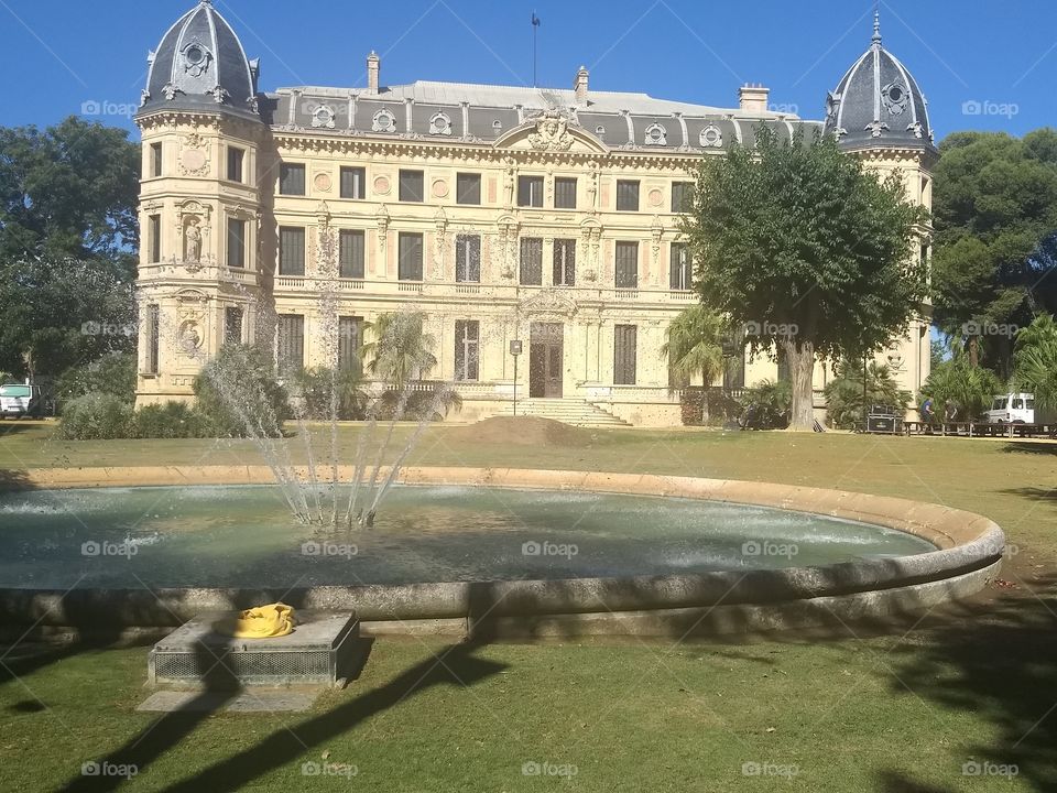 fountain, palace
