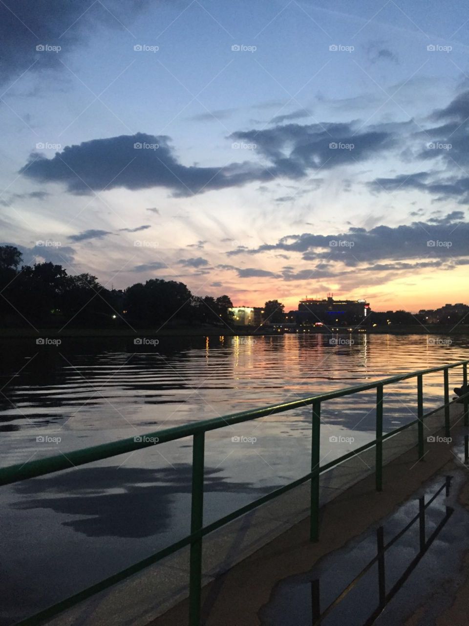 The river Wistula in Kraków of an evening.