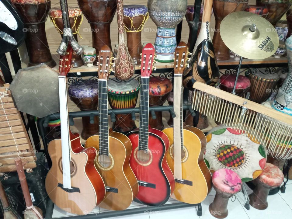 Instruments of the music
