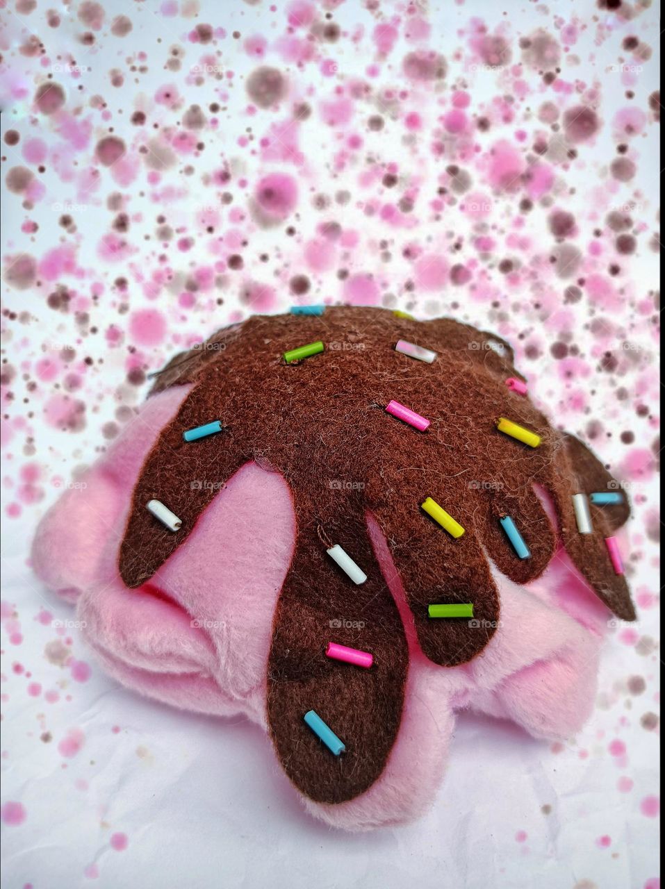 Plush imitation strawberry candy with chocolate