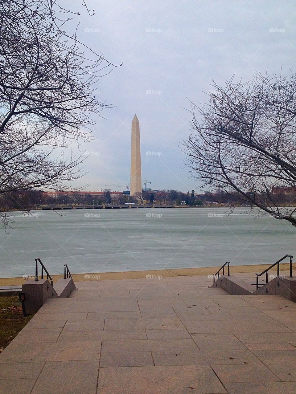 Winter Washington monument 