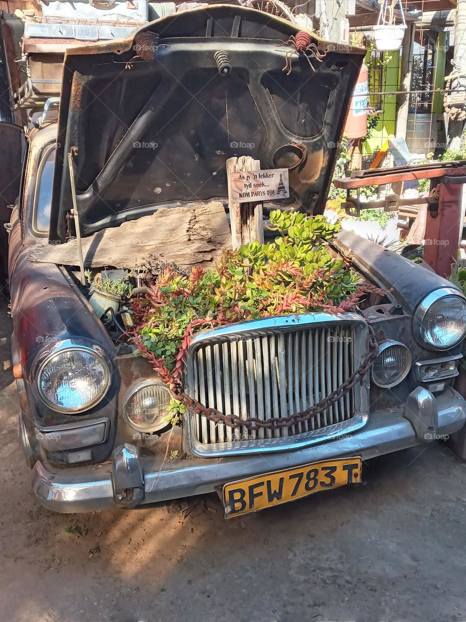 Old Car New Use 🌾