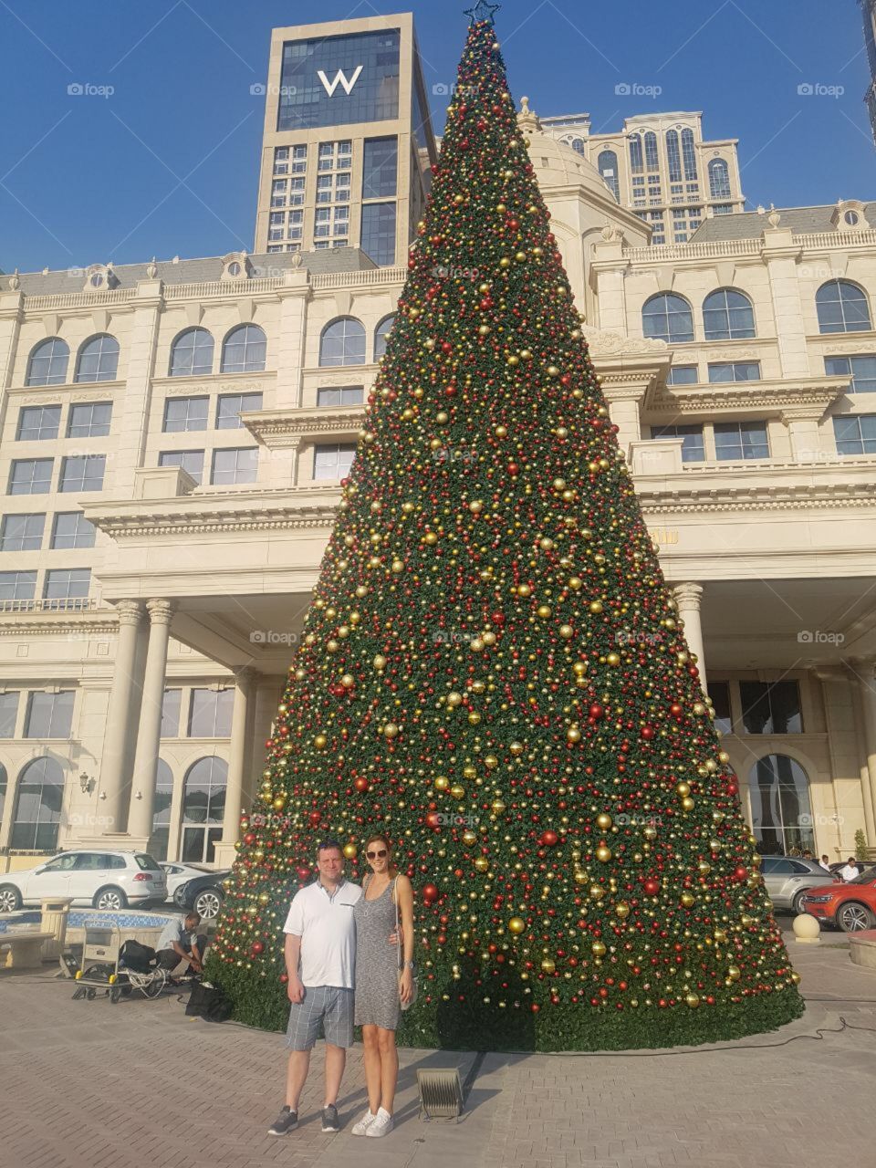 Huge Xmas Tree in Dubai