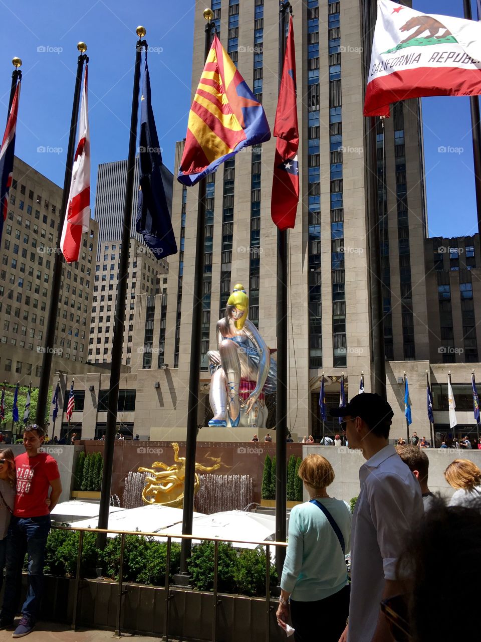 Ballerina in Rockefeller center 