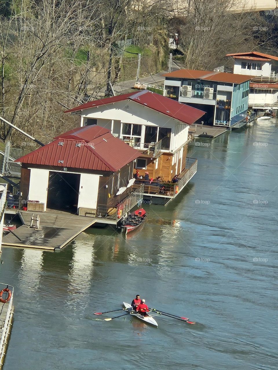down on the Tiber River