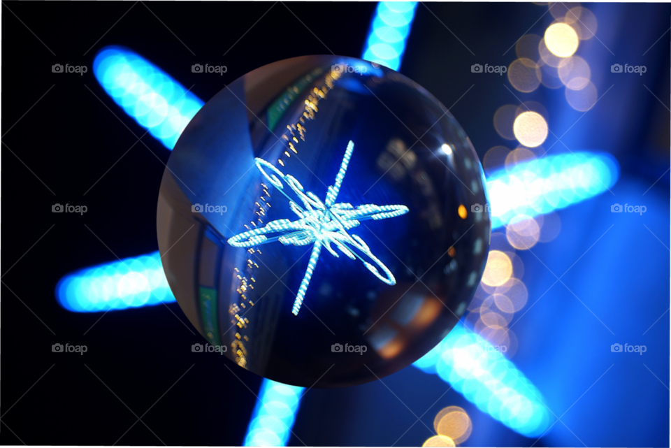 Lensball