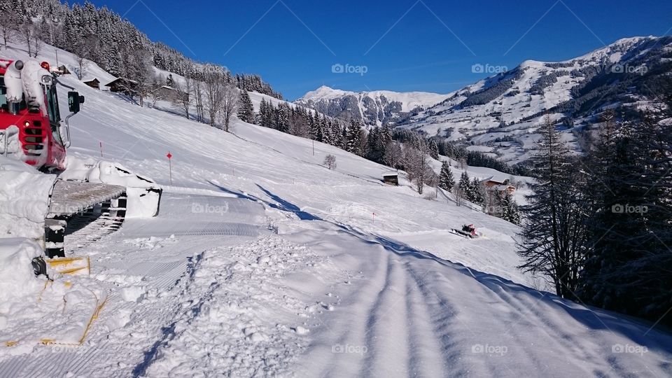 skiing - preperation machines - austria