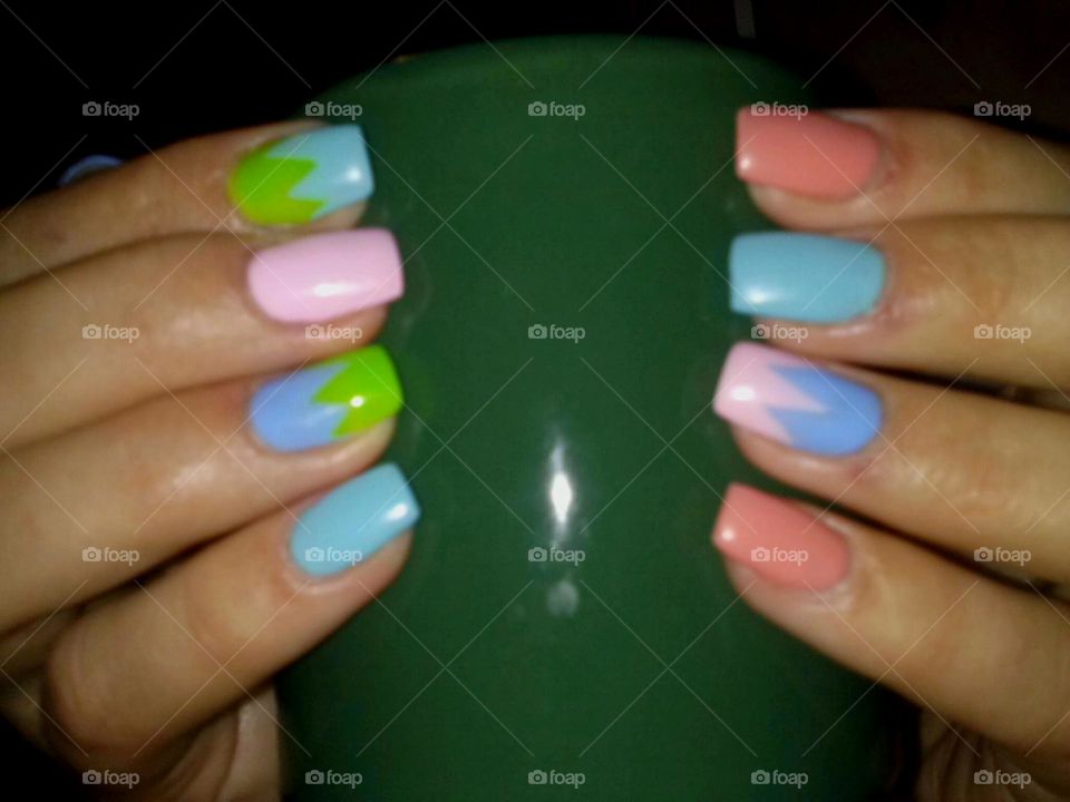 colored nails