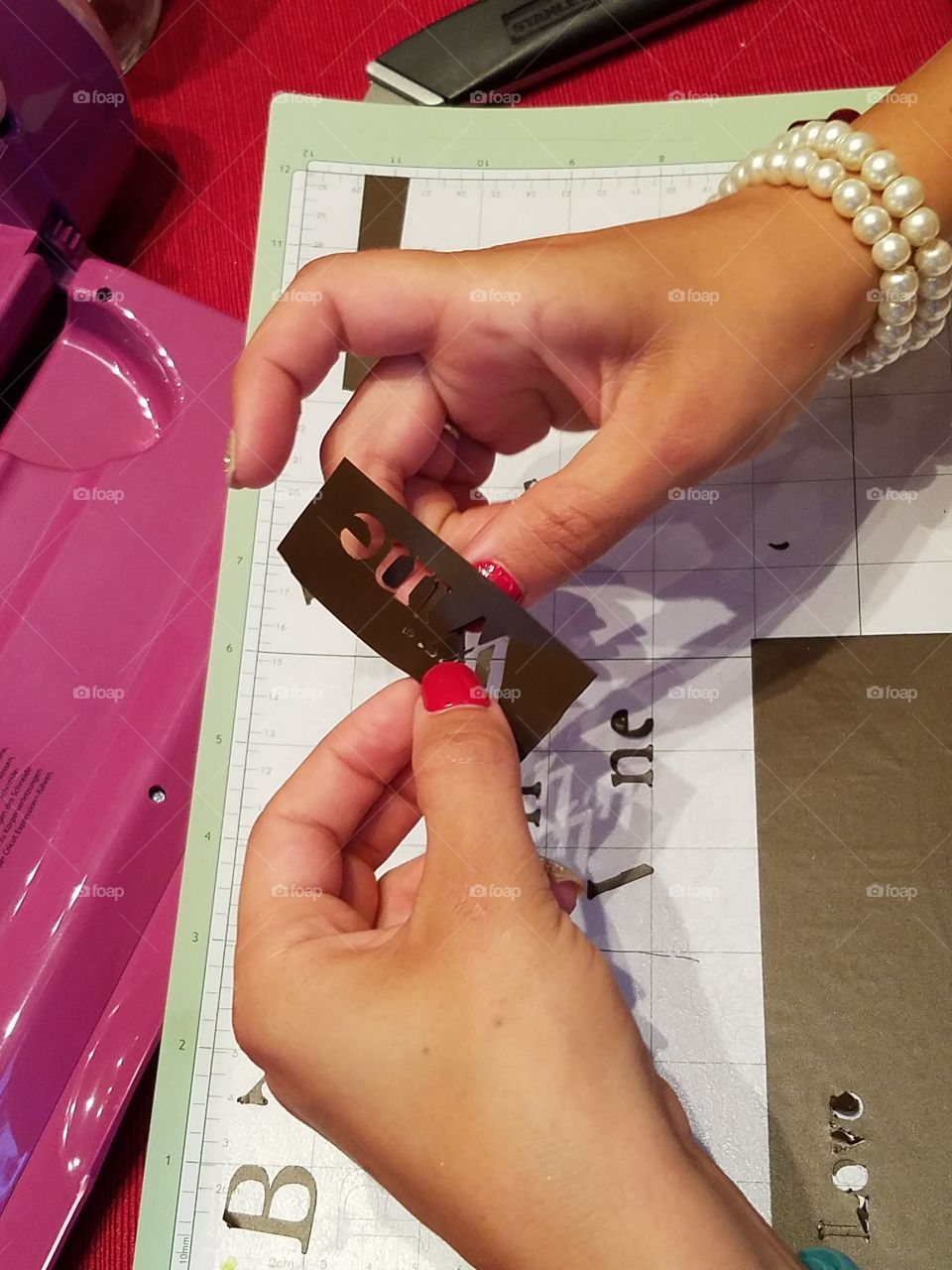 Wine glass etching party