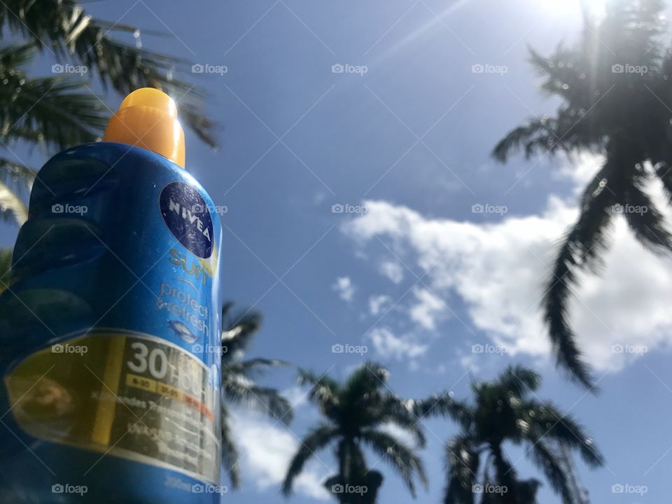 Nivea sunscreen does the job. Tropical climates recommended 