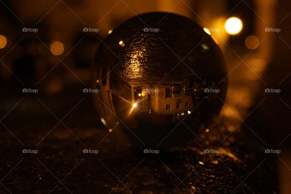 Lensball