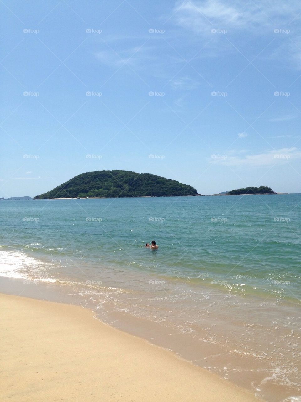 sky beach prumirim ubatuba by taisschoof