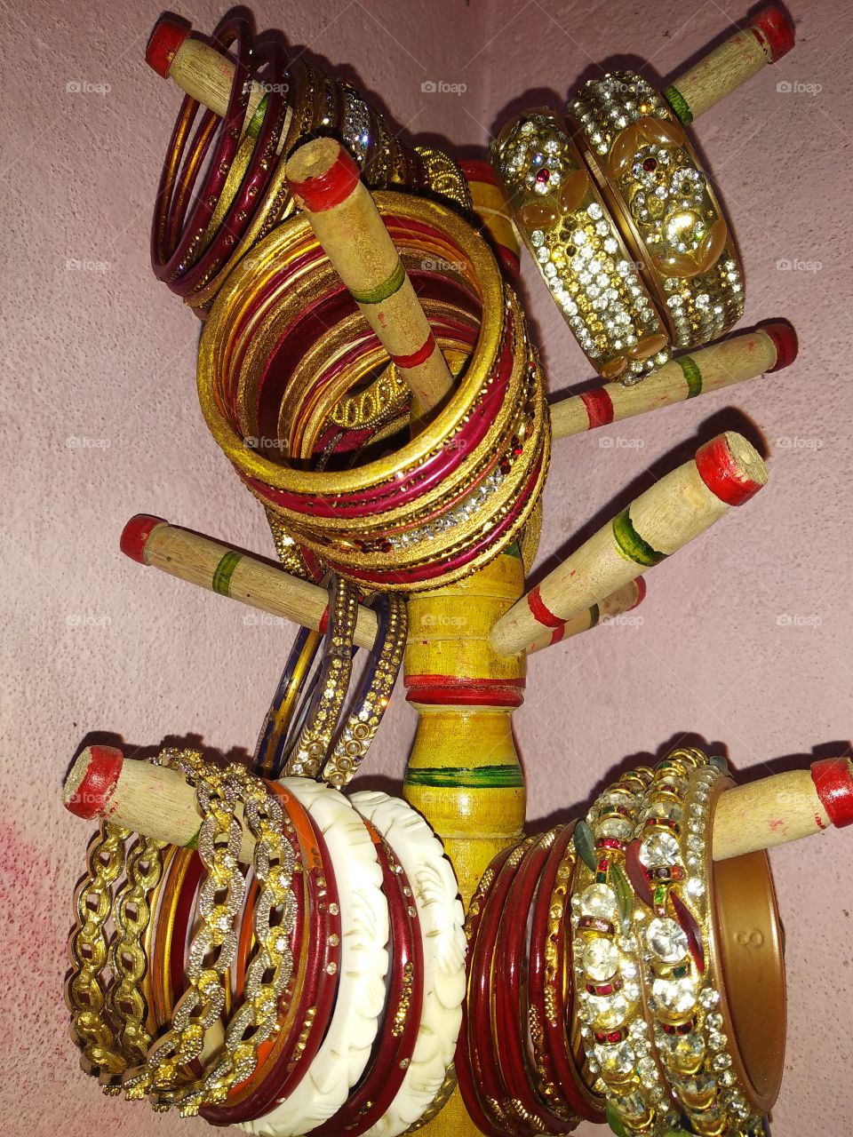 fashion,bangle,trditional,handmade,gold,color,