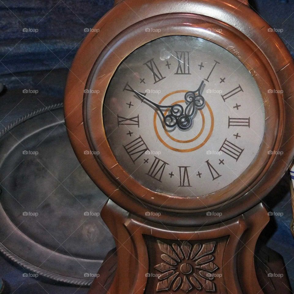 clock in Tokyo Disney Sea