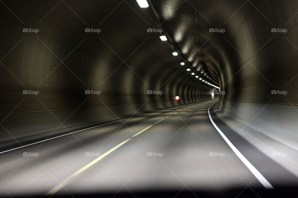 Illuminated tunnel