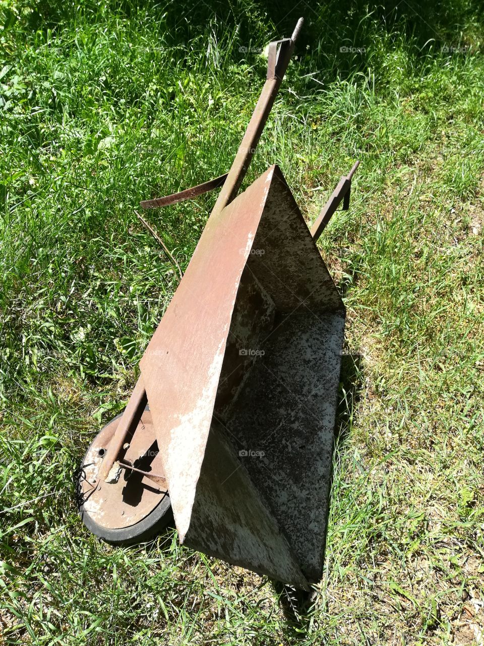 Wheelbarrow