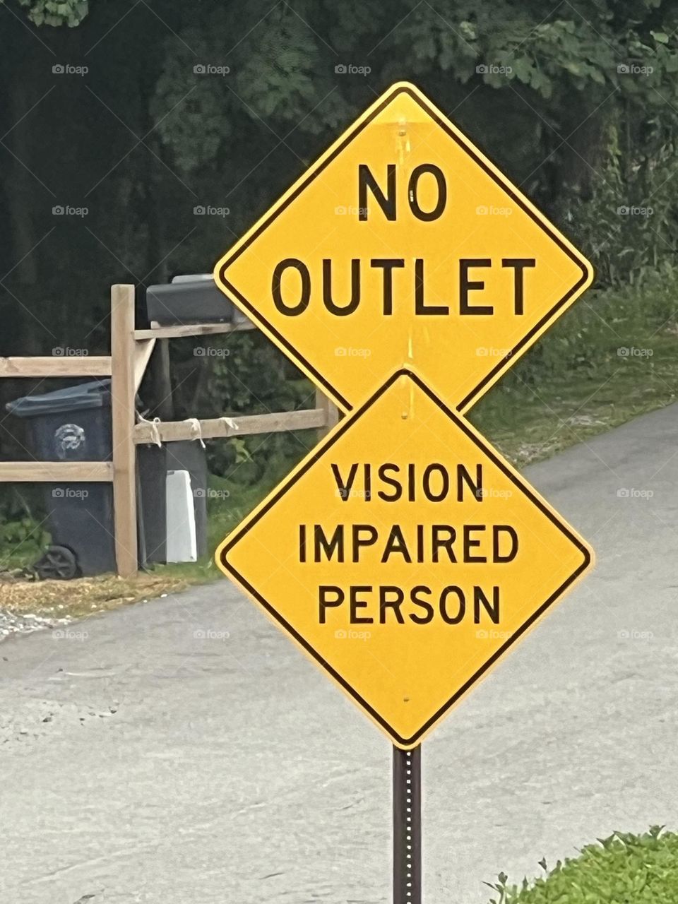 No outlet signs