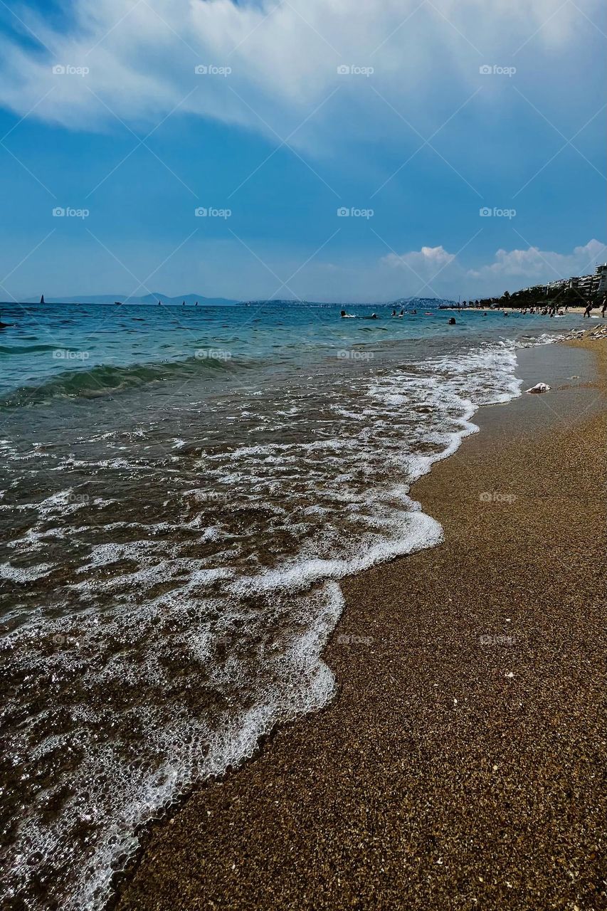 Seaside - wave comes.