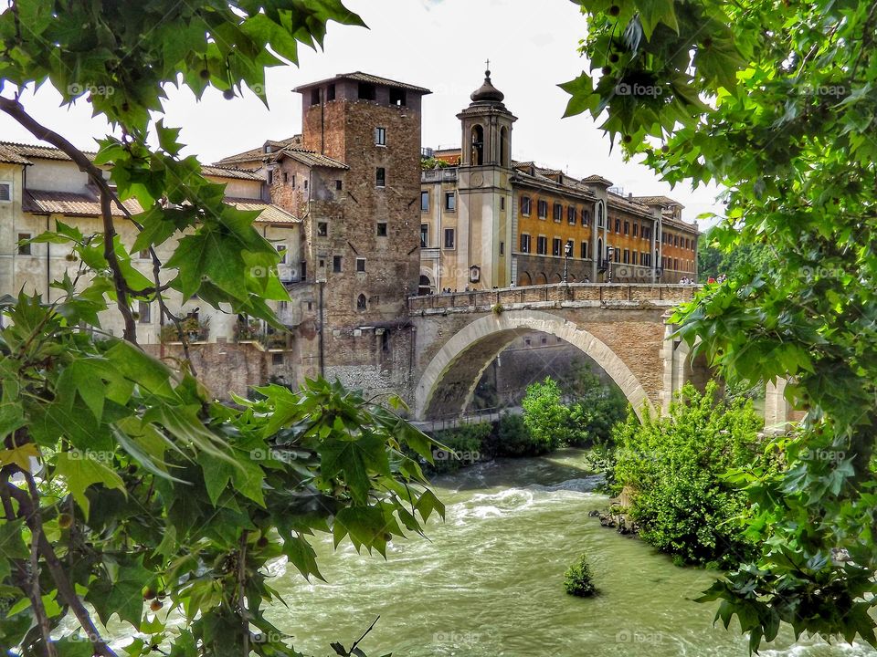 Tiberina - beautiful Rome
