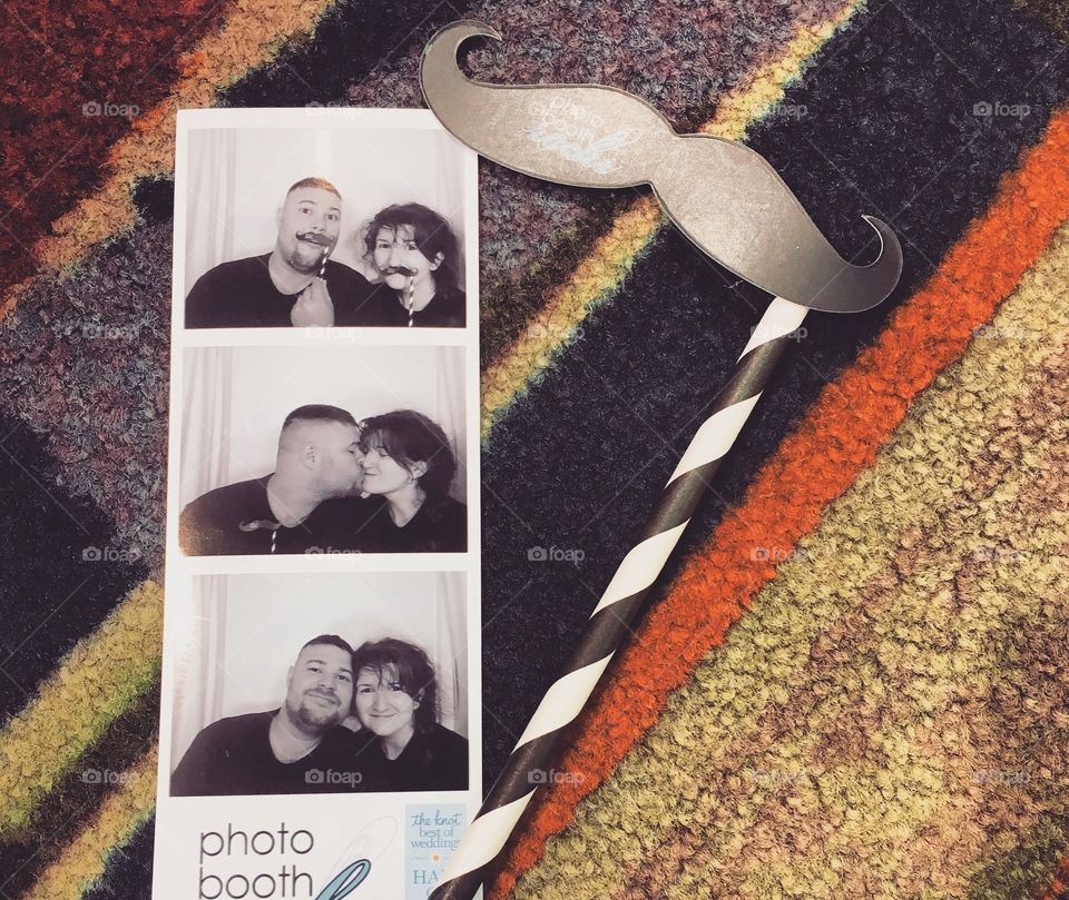Photo booth fun to end off the perfect summer. Nothing quite like being goofy with a loved one! 