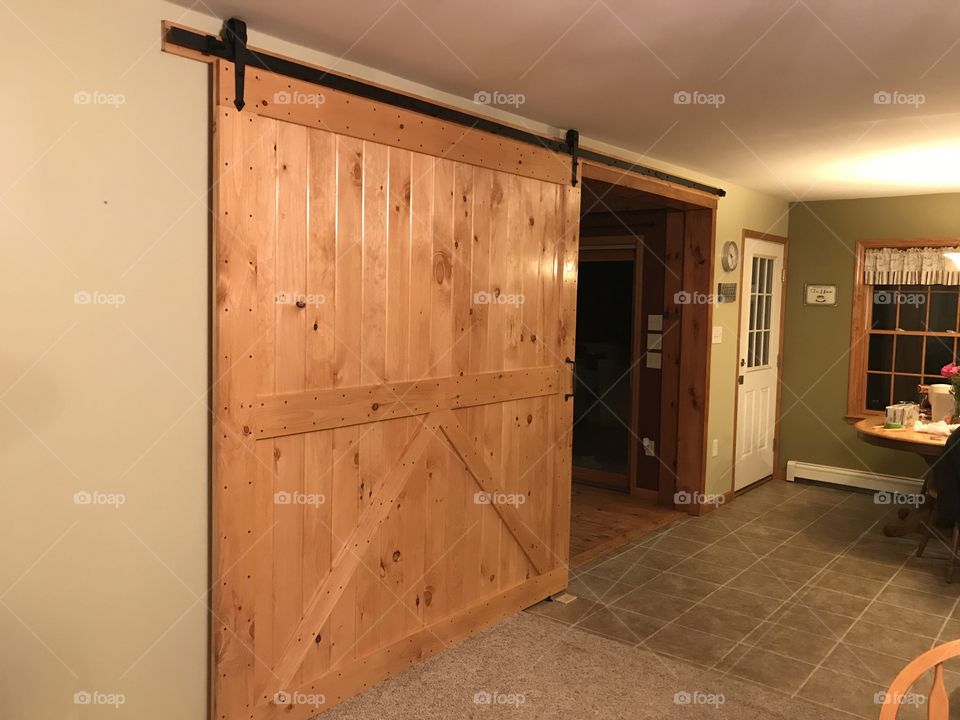 Barn door 