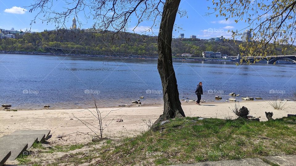 the Dnieper river in the city of Kyiv