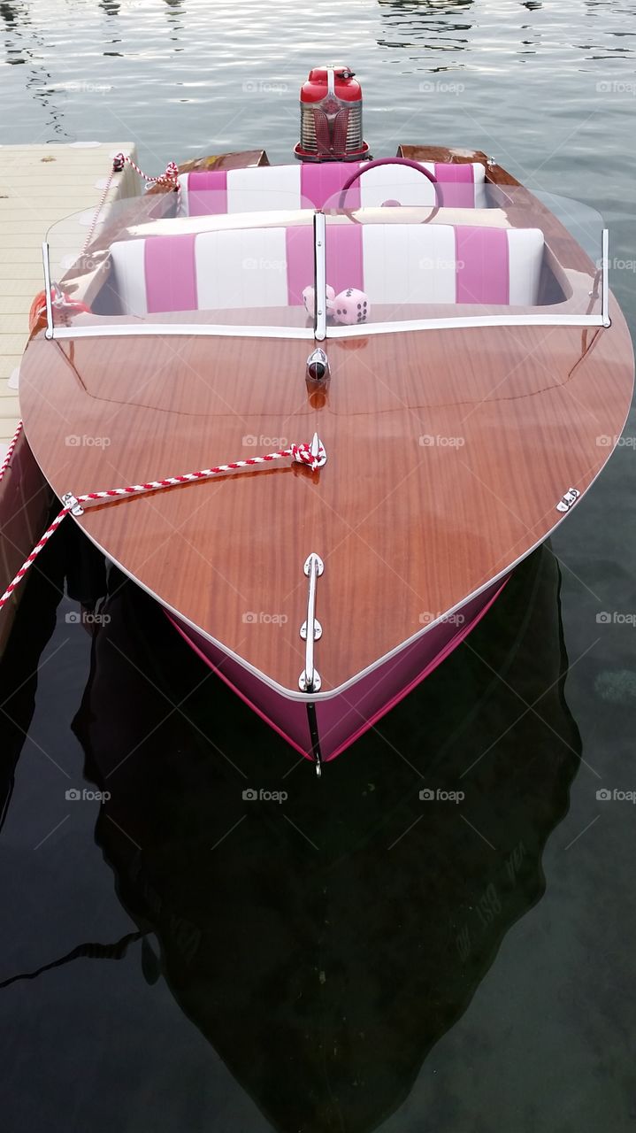 Pretty in Pink . Vintage boat 