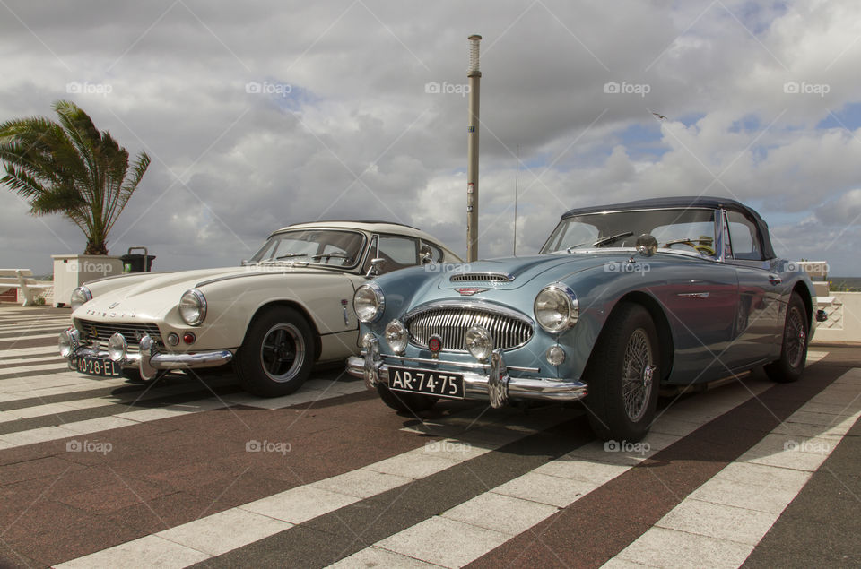 Old cars parked at the boulevard 