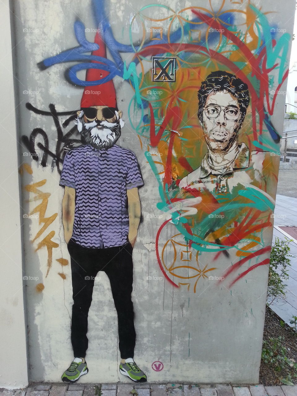 Hipster gnome graffiti