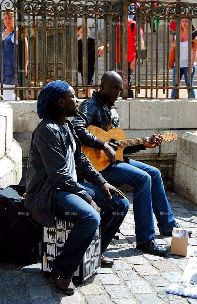 people play playing paris by merethe