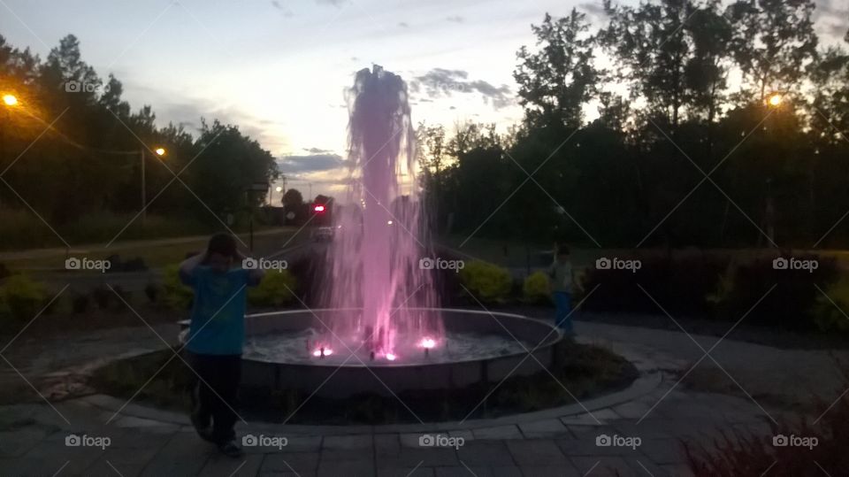 Fountain, Water, Travel, Outdoors, Light