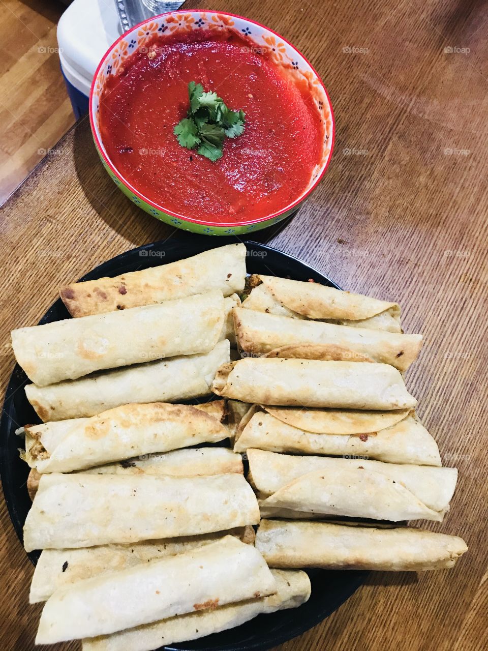 HOMEMADE TAQUITOS and dipping sauce yummy 😋 