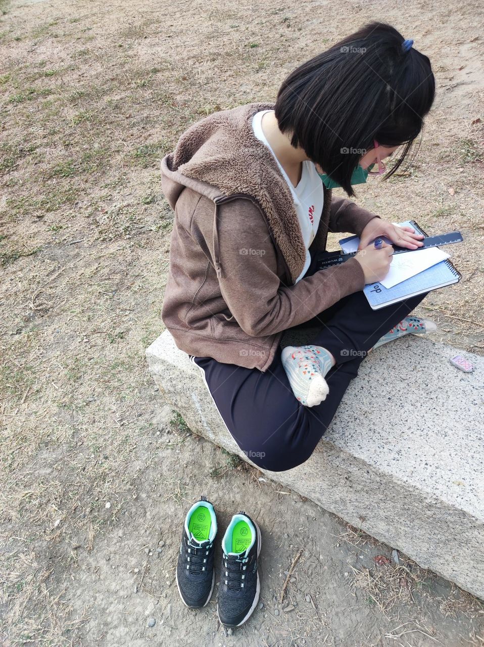 loving drawing still when traveling on vacation